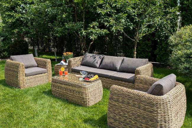 "Кальяри" журнальный столик из искусственного ротанга (гиацинт), цвет соломенный "Кальяри" журнальный столик из искусственного ротанга (гиацинт), цвет соломенный