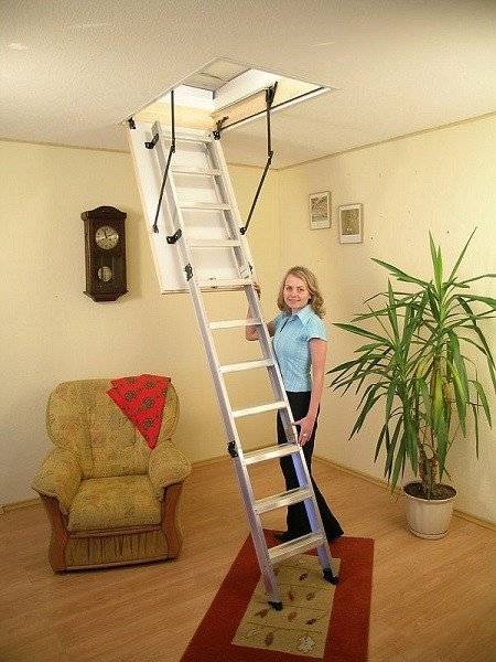 Алюминиевая чердачная лестница Alu-Profi 112х70