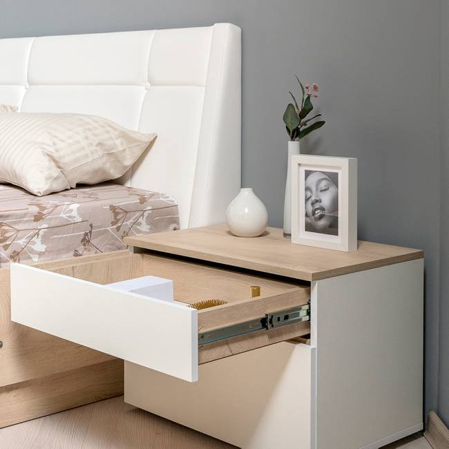 Модульная мебель для спальни Муссон с тумбочкой для аппаратуры 13.276 цвет белый/чёрный/дуб эндгрейн элегантный