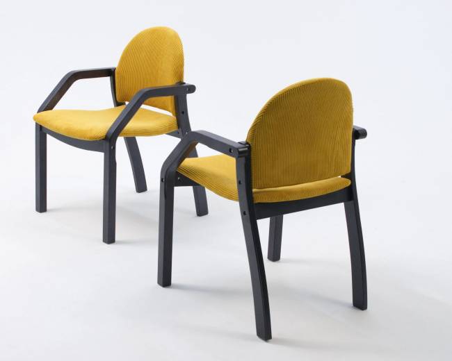 Стул-кресло Джуно 2.0 чёрный/жёлтый Стул-кресло Джуно 2.0 чёрный/жёлтый